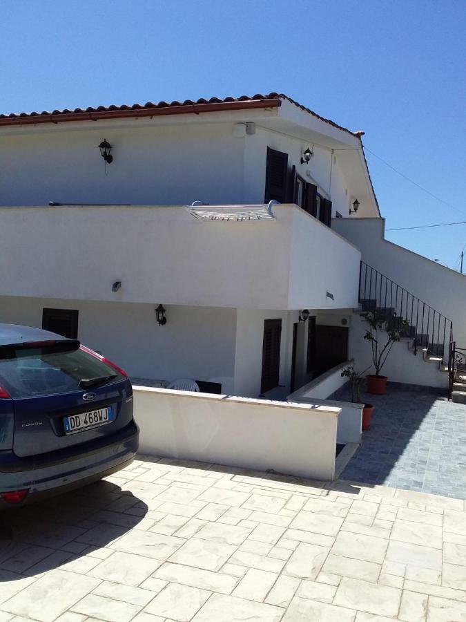 Maria Turistico Apartment Fiumicino Bagian luar foto
